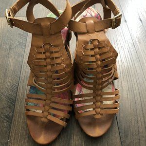 Steve Madden Girl Huarache Style Heels Size 8